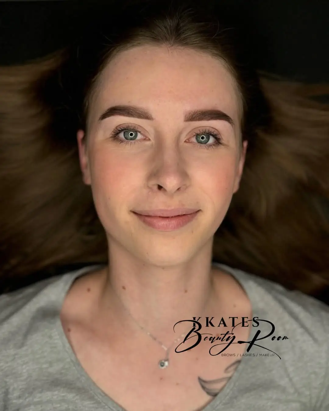 Kkates Beauty Room - puder obrve