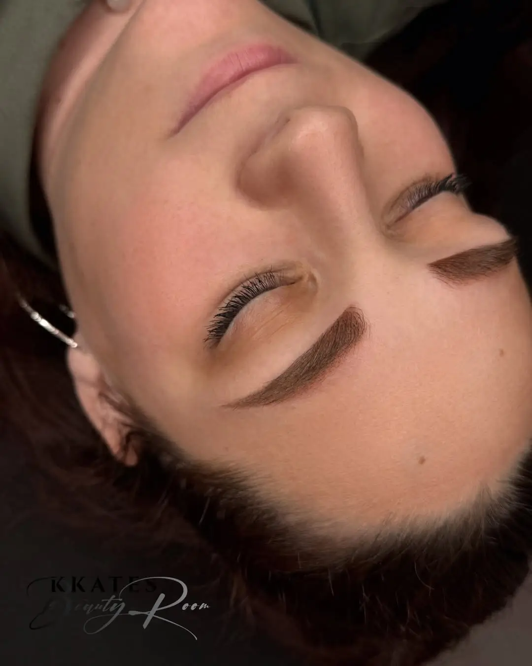 Kkates Beauty Room - puder obrve